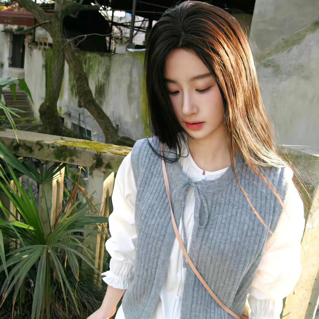 生子后被皇室宠上天生子后我成皇室明珠